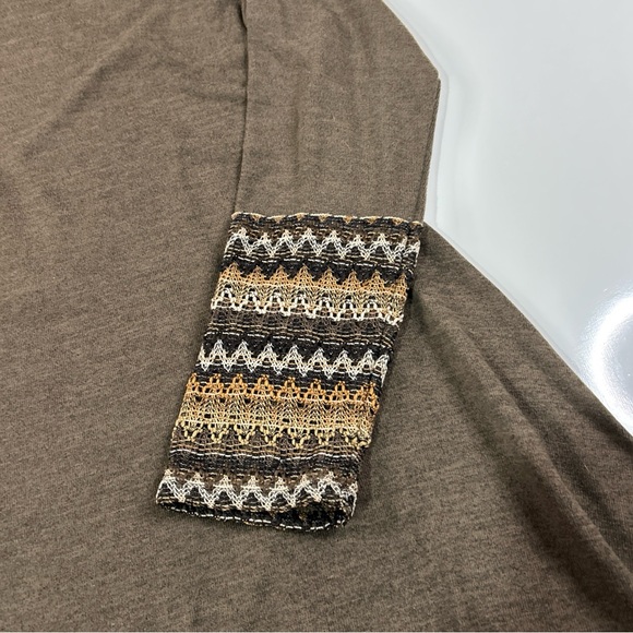 Indigo Soul Sweater Shirt Women’s Large Brown Crochet Shark Bite Asymmetrical - Picture 4 of 11